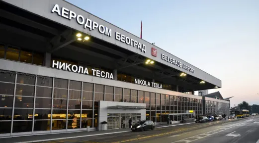 Kako do aerodroma bez stresa: najbolji načini za siguran i udoban put